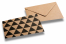 Enveloppes décoratives en papaier kraft - Motifs triangulaires  | Paysdesenveloppes.fr