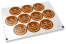 Pastilles adhésives thème communion - mi primera comunión marron avec la guirlande blanche | Paysdesenveloppes.fr