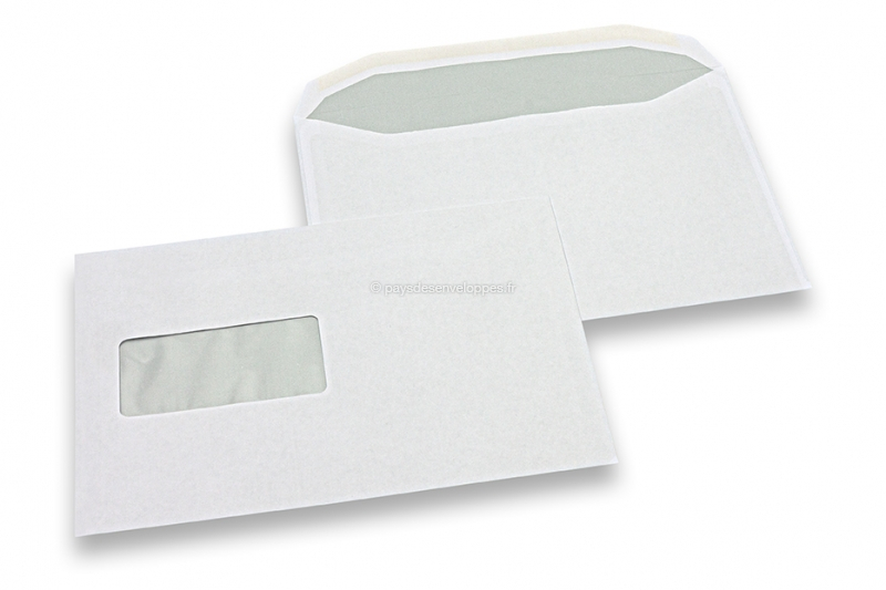 Enveloppes blanches à rabat gommé pointu, plusieurs formats.
