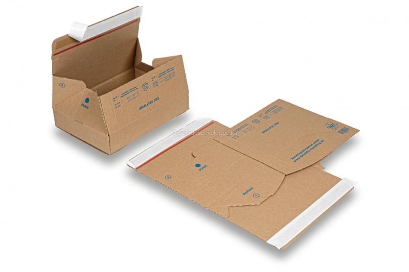 Boîte D & # 39 ; Emballage Colis Enveloppé Avec Papier Craft Avec
