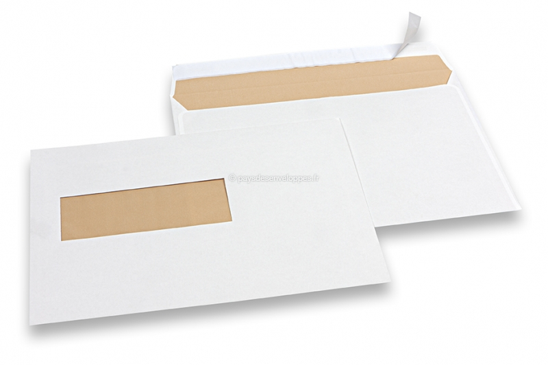Enveloppes blanc cassé à fenêtre, 156 x 220 mm (EA5), fenêtre à gauche 40 x 110 mm, position de la fenêtre à 20 mm du gauche et à 66 mm du bas, 90 gr.